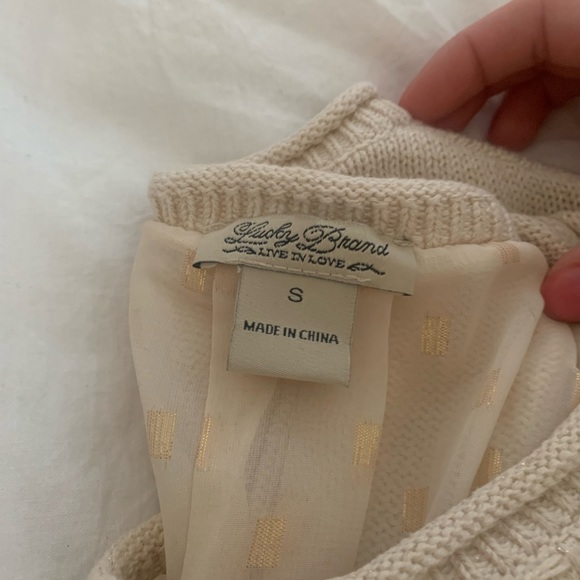 Lot of 5 sweaters✨ - Picture 2 of 8